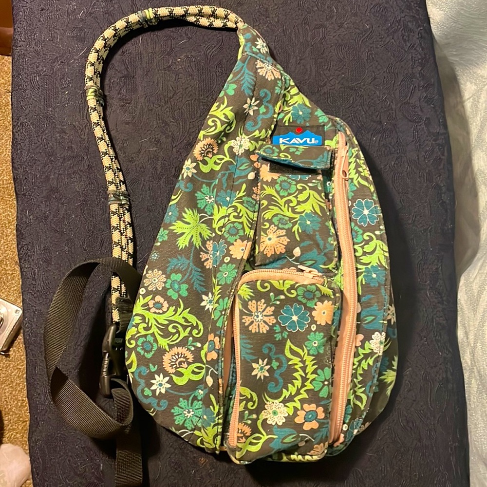 Kavu Sling Bag